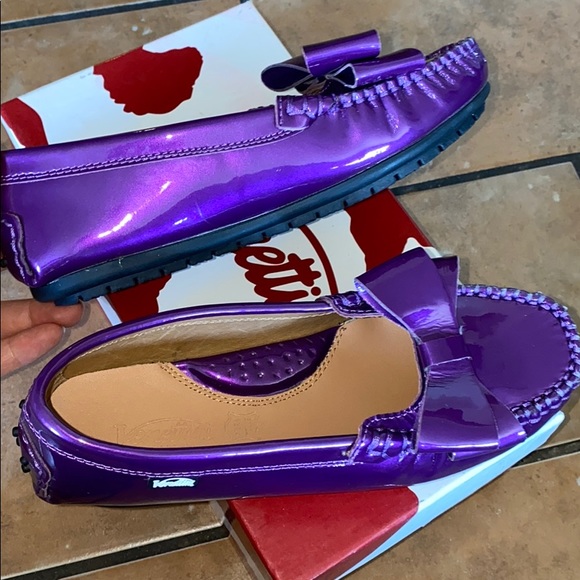 New Venettini Girls loafers (1.5) - Picture 3 of 8